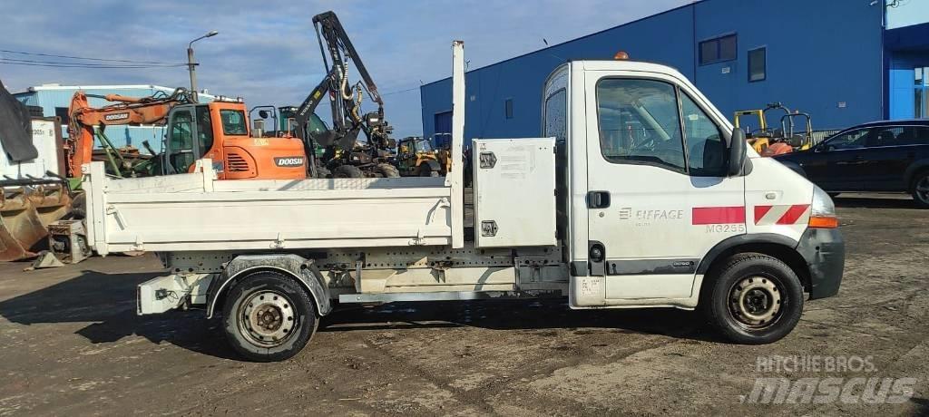 Renault Master 120 Lastbiler med tip