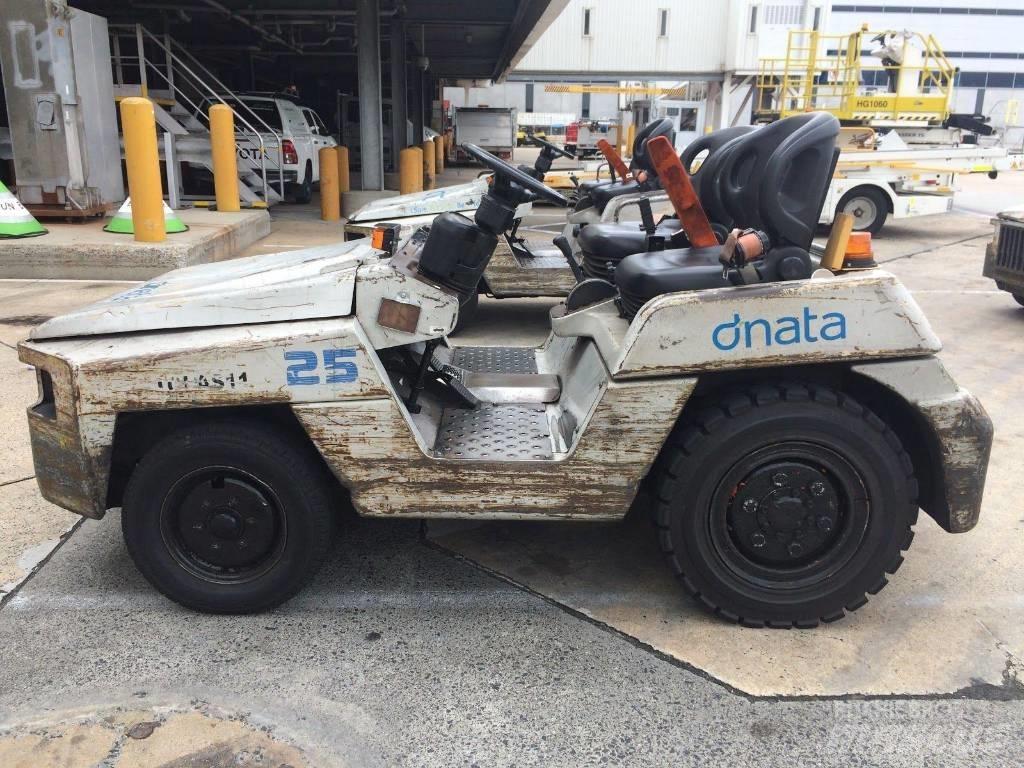 Toyota 02-2TD25 Trucks - Andet