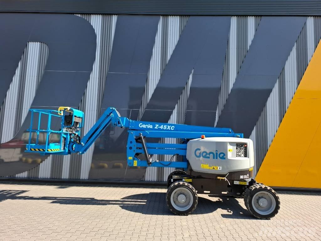 Genie Z 45 Bomlifte med knækarm