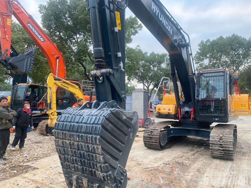 Hyundai R220LC-9S Gravemaskiner på larvebånd