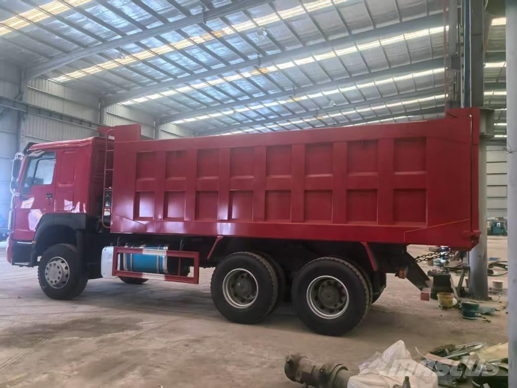 Sinotruk HOWO371 Lastbiler med tip