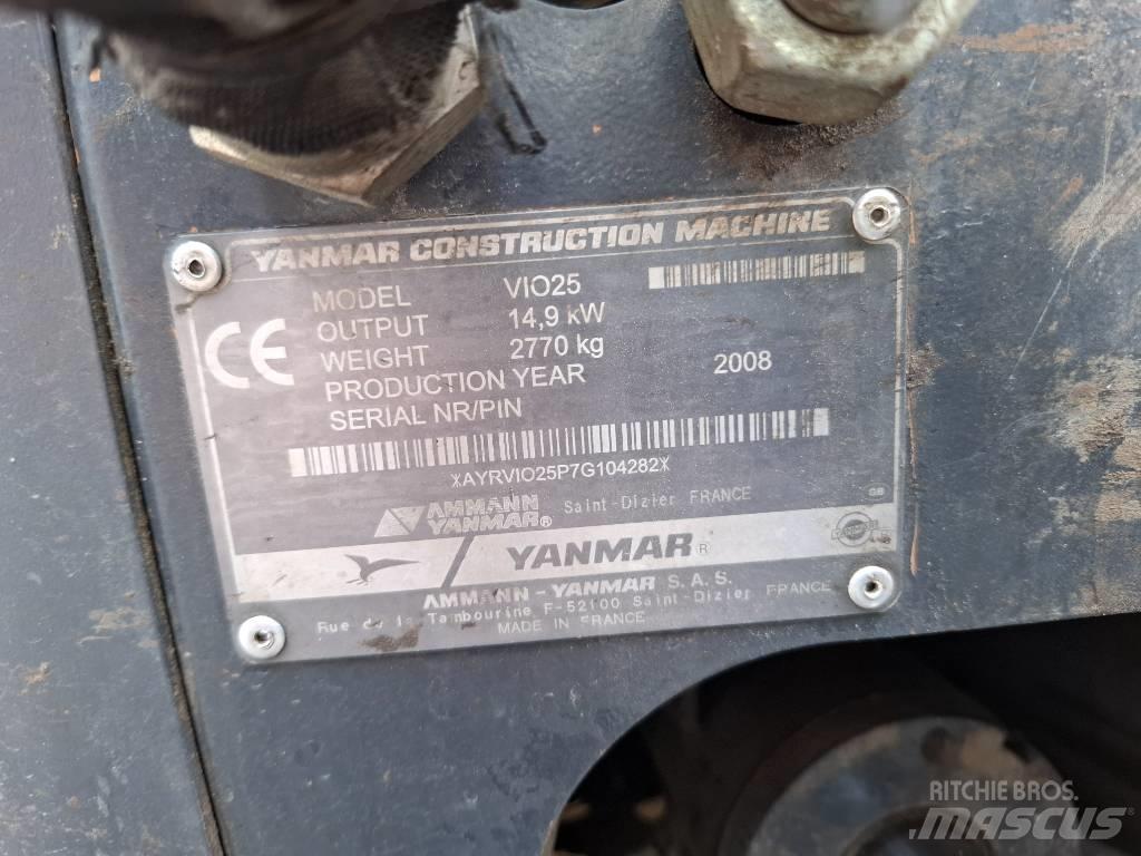 Yanmar ViO25 Minigravemaskiner