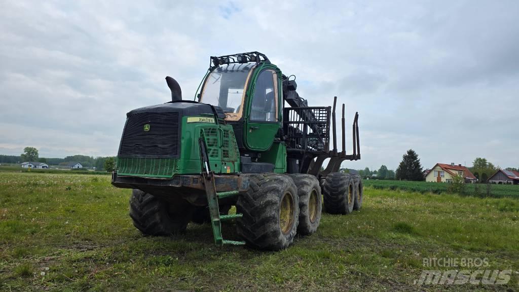 John Deere 1210 E Udkørselsmaskiner