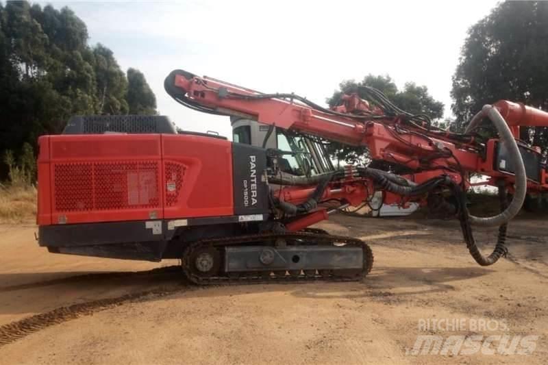 Sandvik DP1500i Overfladeboreudstyr / Borerigge