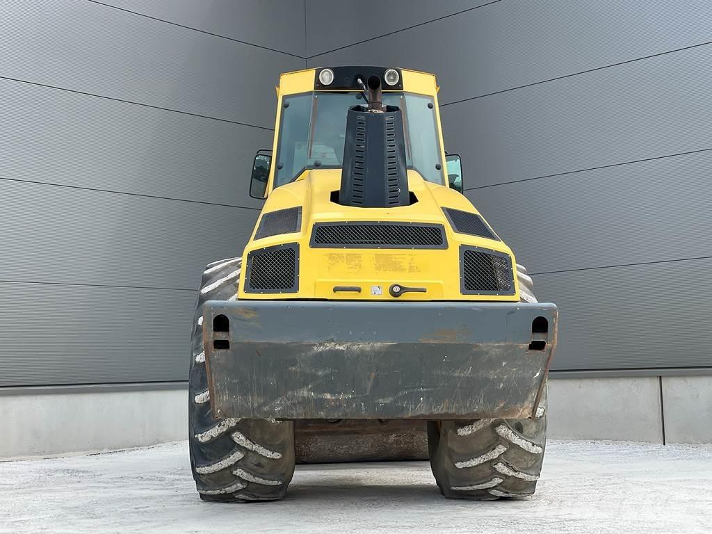 Bomag BW 216 DH-4i Enkelt tromle