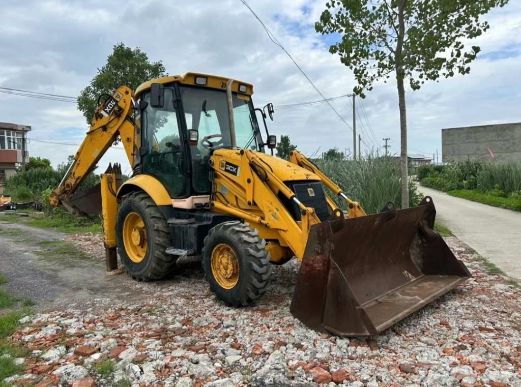 JCB 3 CX Rendegravere