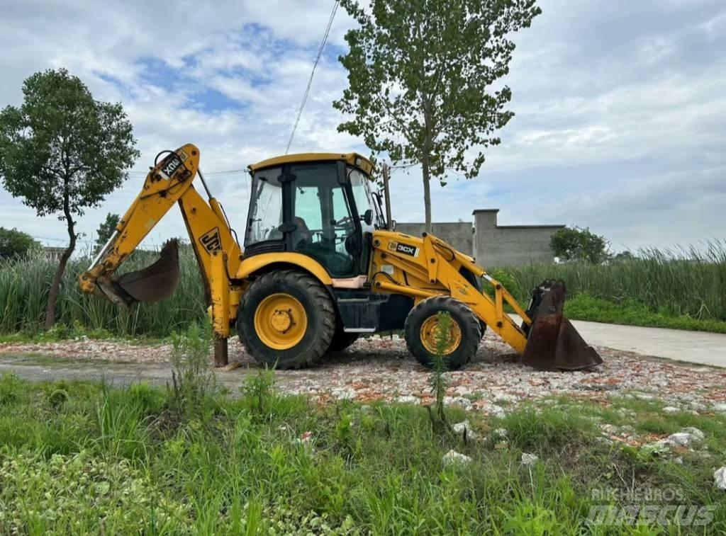 JCB 3 CX Rendegravere