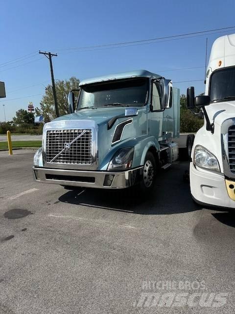 Volvo VNL 430 Trækkere