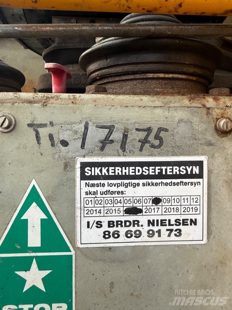 Åkerman H 14 B Gravemaskiner på larvebånd