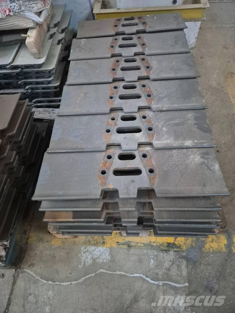 Sennebogen 613 Bånd, kæder og understel