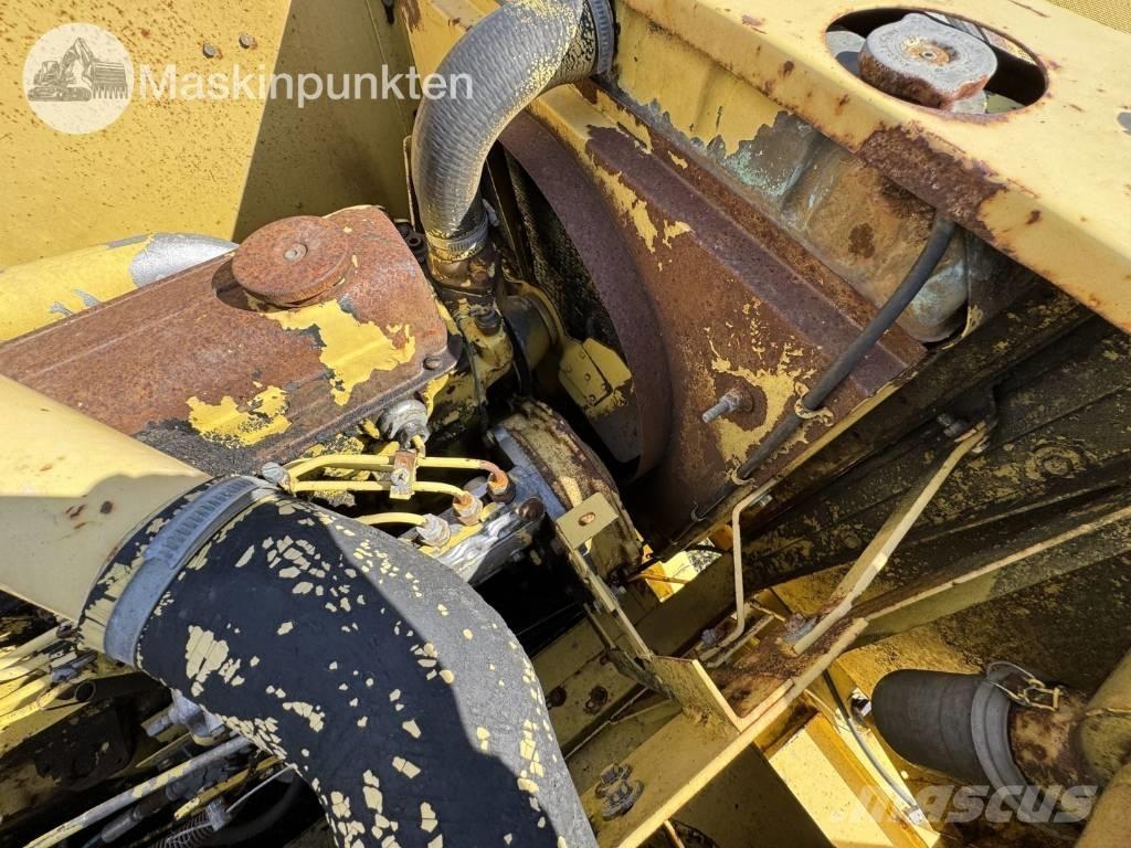 New Holland 1530 Mejetærskere