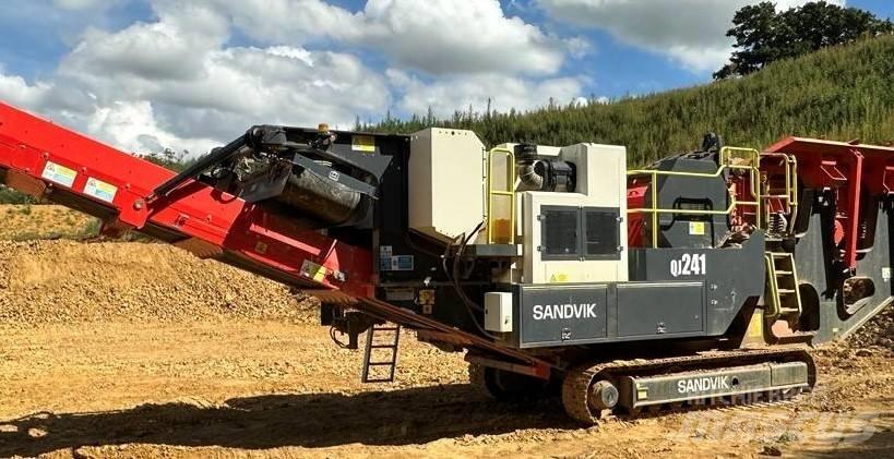 Sandvik QJ 241 Mobile knusere