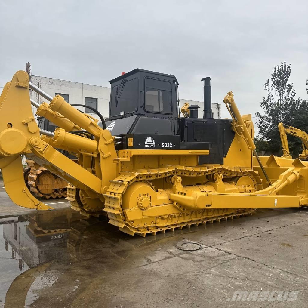 Shantui SD32 Bulldozer på larvebånd