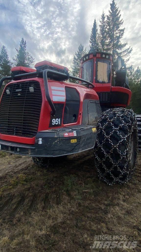 Komatsu 951 Skovningsmaskiner