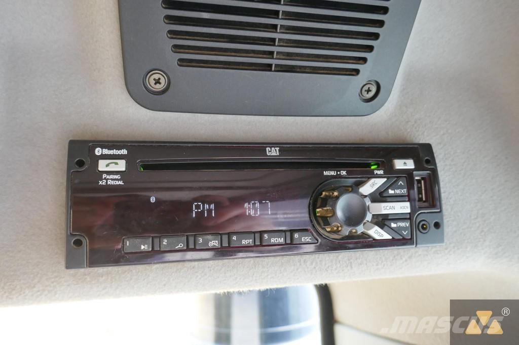 CAT 325F LCR Gravemaskiner på larvebånd