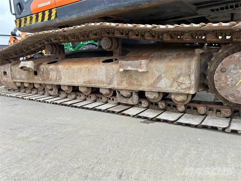 Doosan DX255LC-5 Gravemaskiner på larvebånd