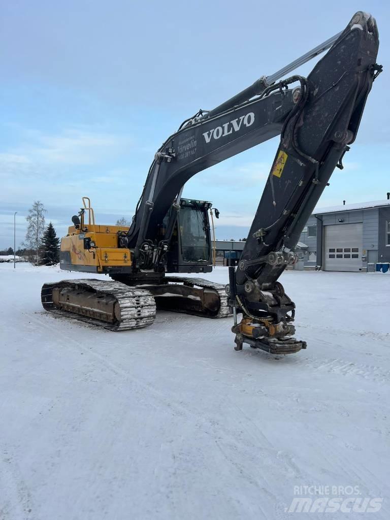 Volvo EC 250 D L Gravemaskiner på larvebånd