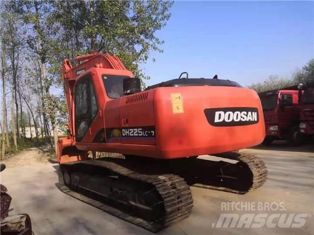 Doosan DH225 Gravemaskiner på larvebånd