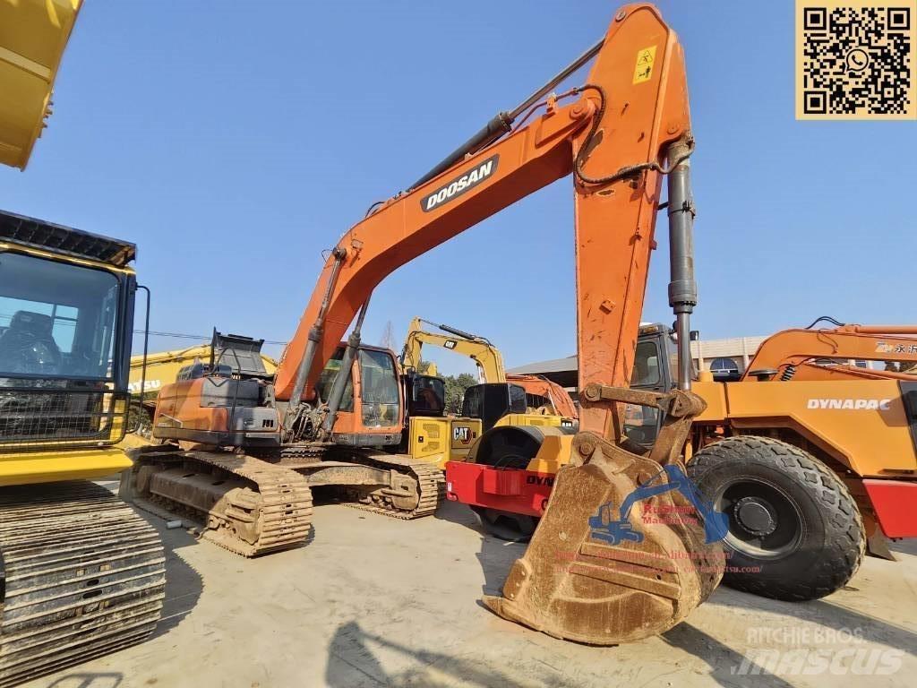 Doosan DX 300 LC Gravemaskiner på larvebånd