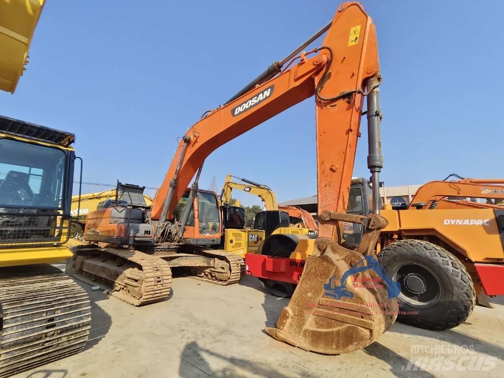 Doosan DX 300 LC Gravemaskiner på larvebånd