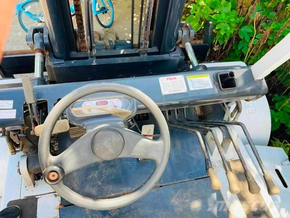 TCM FD100Z8 Diesel gaffeltrucks