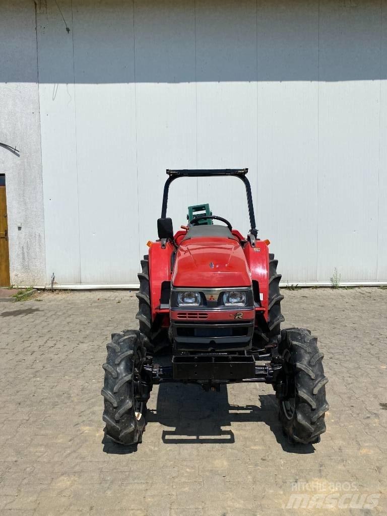 Mitsubishi MTR300 Kompakte traktorer