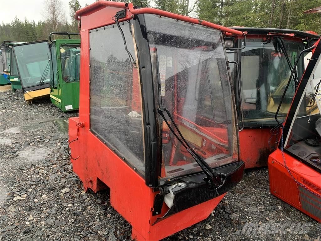 Komatsu 901TX Kabiner og interiør