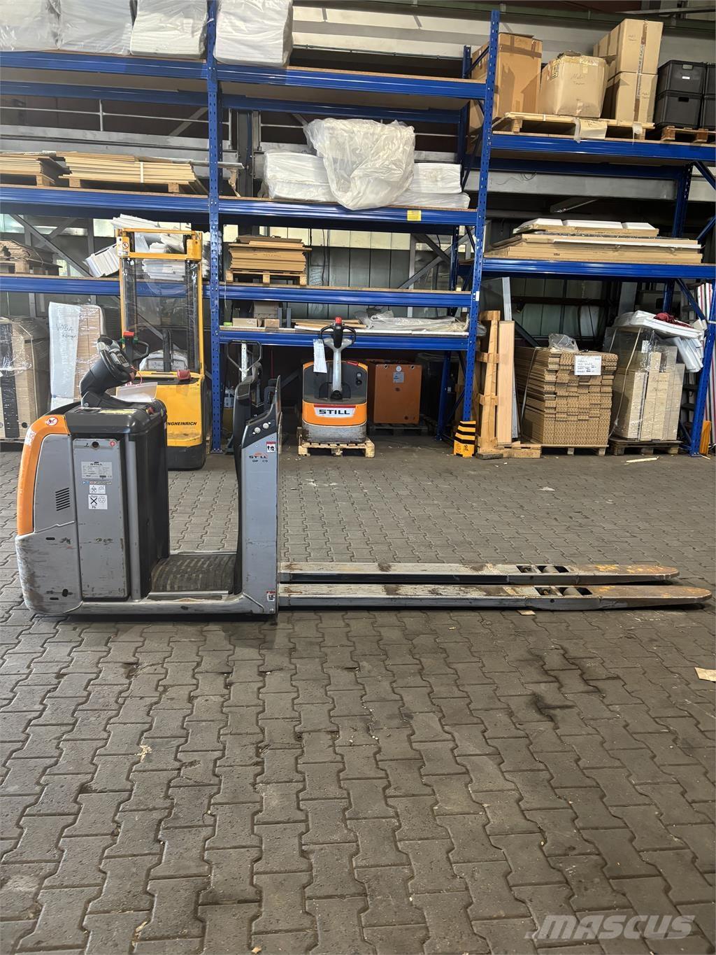 Still OPX 20 Plukketruck, lav