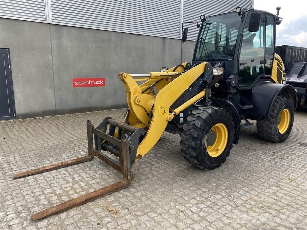 Komatsu WA100-7 Læssere