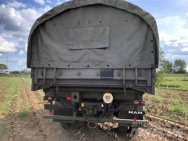 MAN 11-136 4T 4x4 Fast kasse