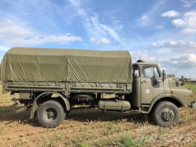 MAN 11-136 4T 4x4 Fast kasse