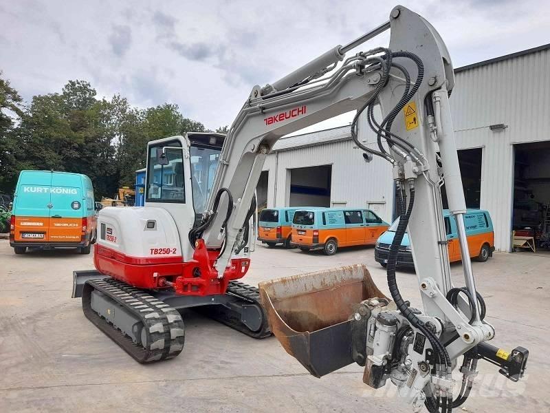 Takeuchi TB 250-2 Minigravemaskiner