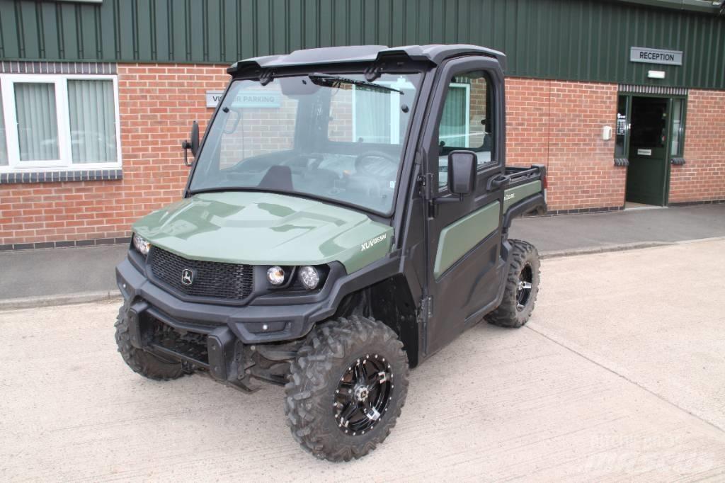 John Deere XUV865M Hjælpemaskiner