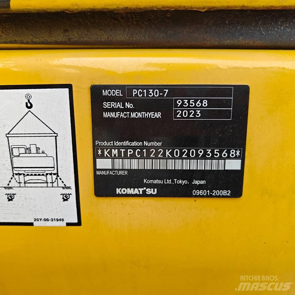 Komatsu 130-7 Gravemaskiner på larvebånd