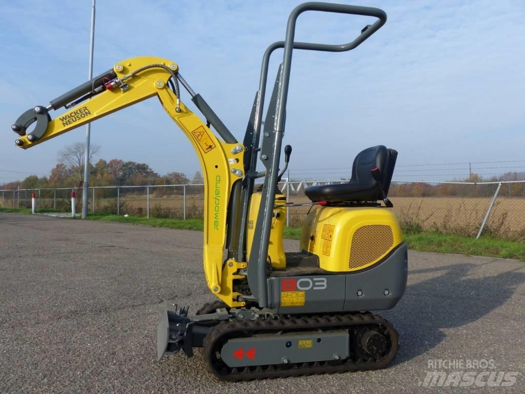 Wacker Neuson 803 Minigravemaskiner
