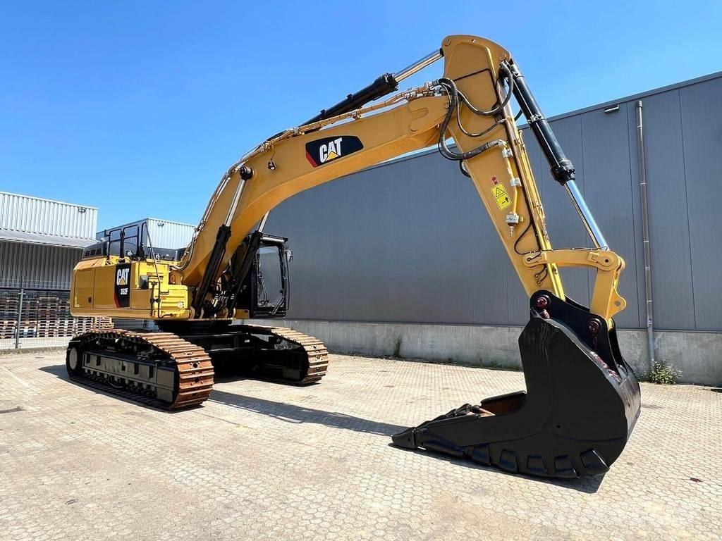 CAT 352F Gravemaskiner på larvebånd