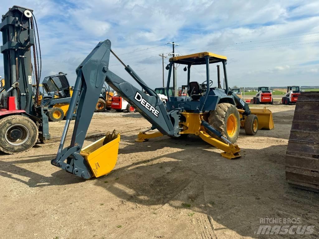 John Deere 410 B Rendegravere