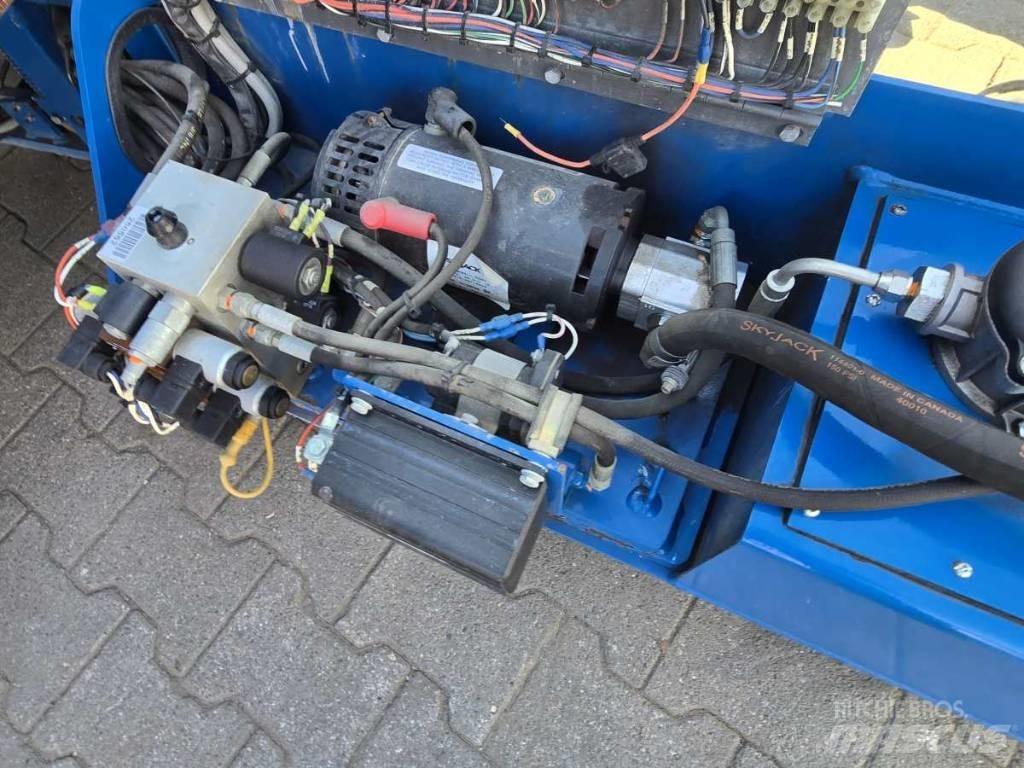SkyJack SJ 322626 Saxlifte