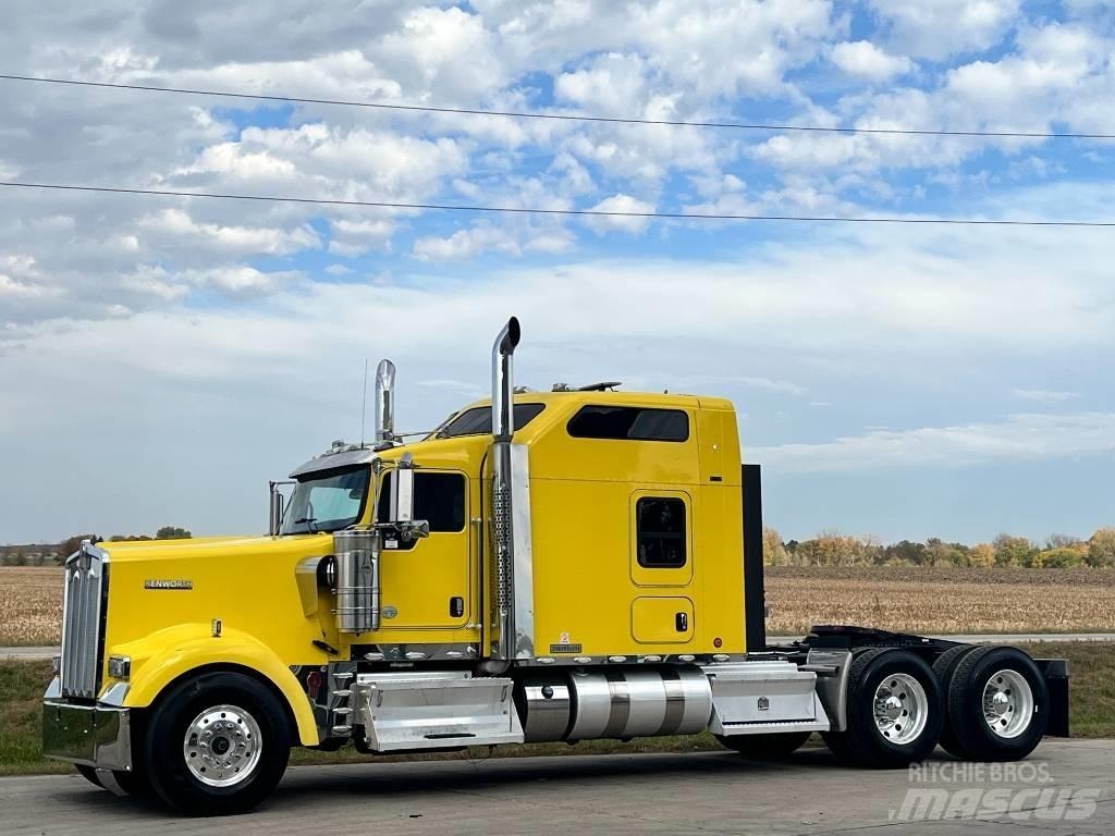 Kenworth W 900 Trækkere