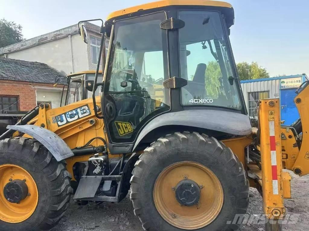 JCB 4 CX Rendegravere