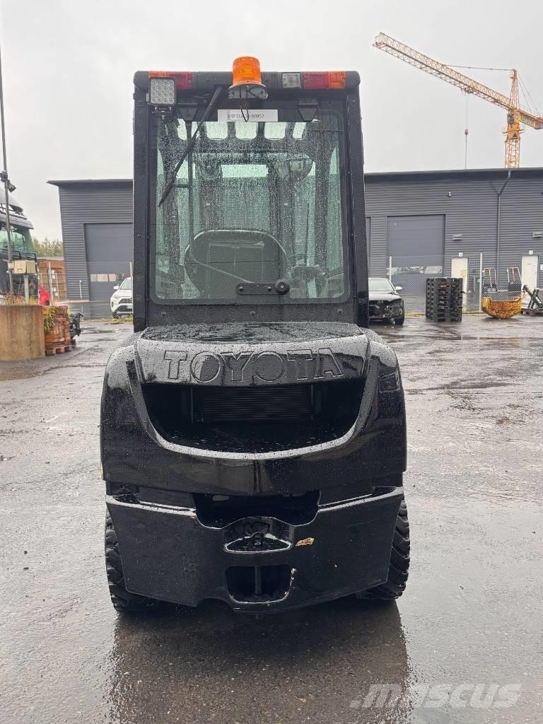 Toyota 02-8 FDF 30 Diesel gaffeltrucks