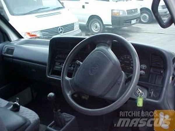 Toyota HIACE RZH103R Varevogne