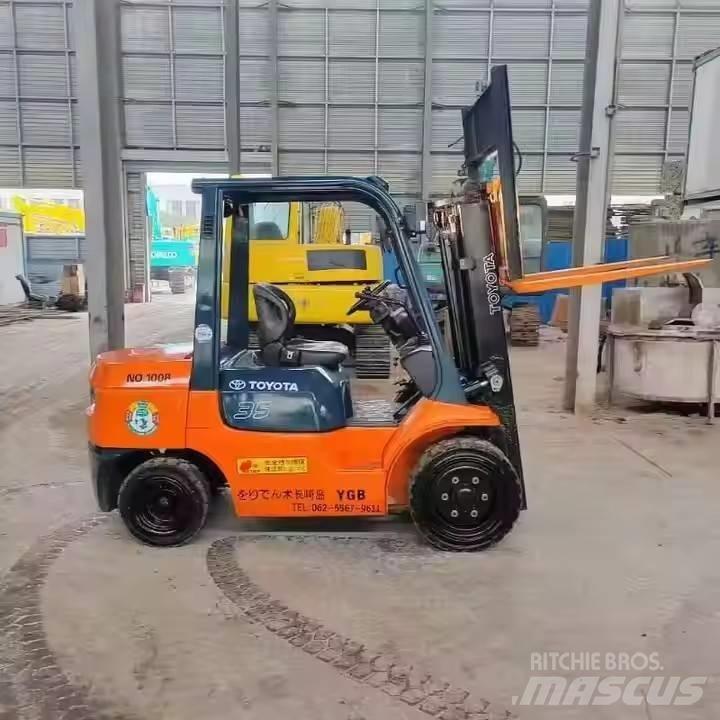 Toyota FD35 Diesel gaffeltrucks