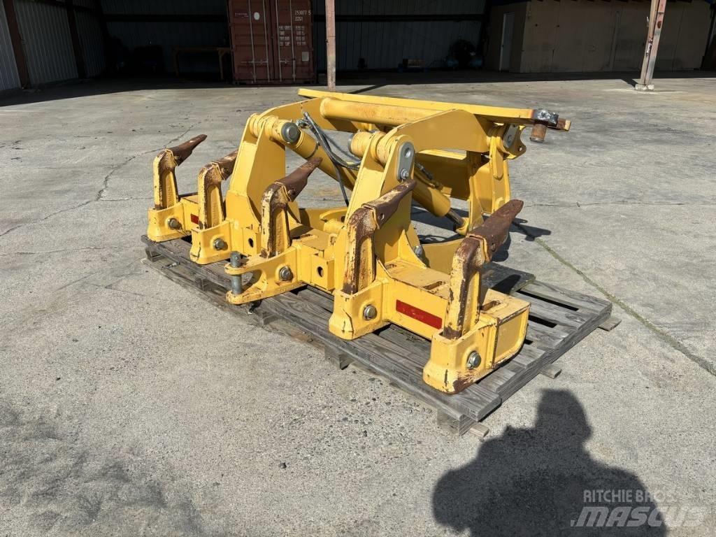DEERE 770G Andet tilbehør