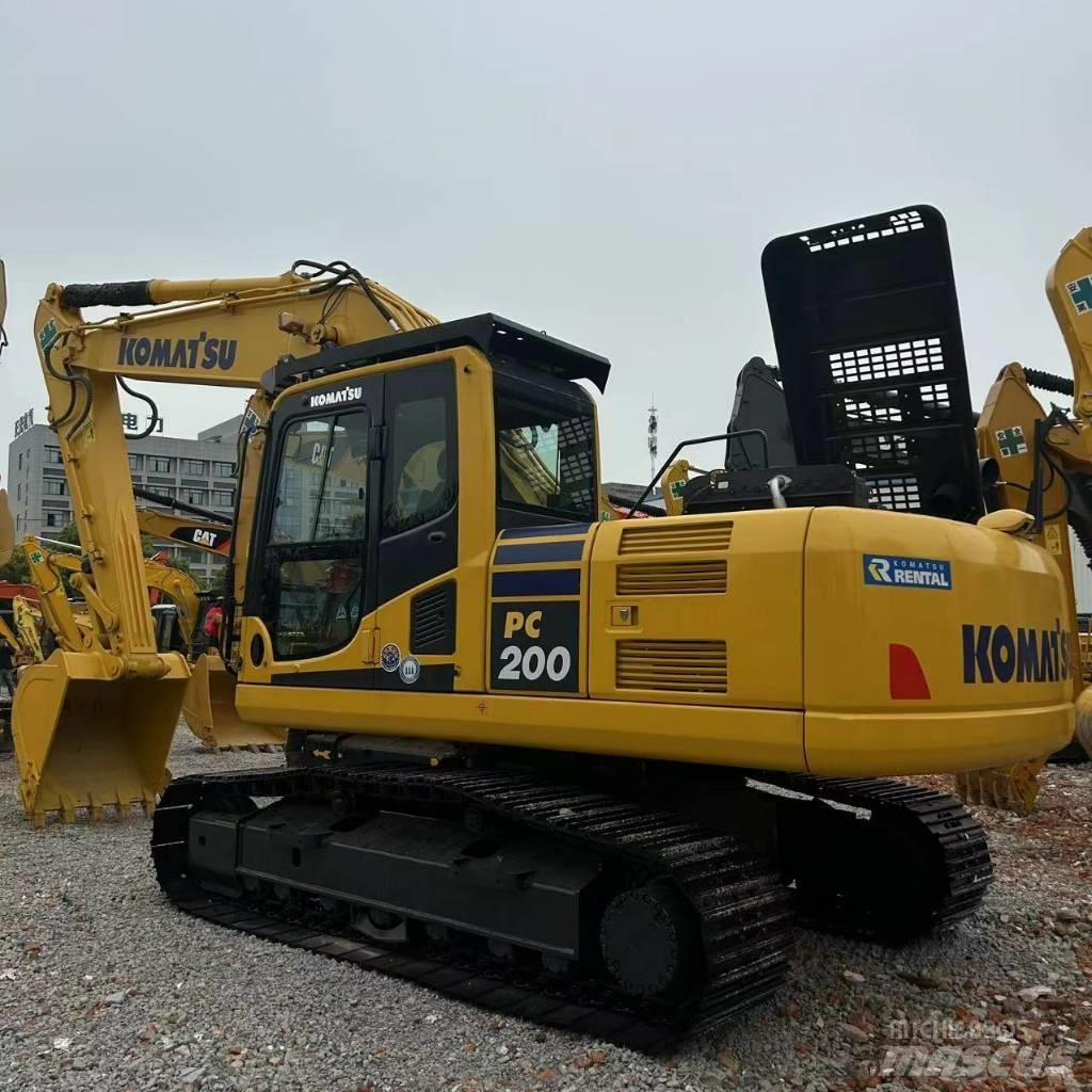 Komatsu 200-8 Gravemaskiner på larvebånd
