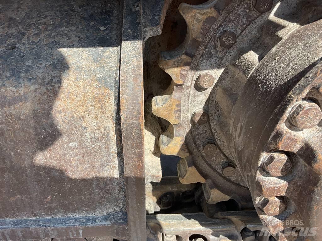 CAT 330F Gravemaskiner på larvebånd