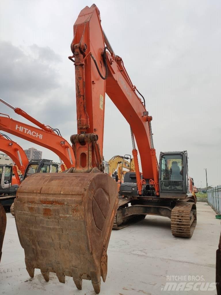 Hitachi ZX 360 Gravemaskiner på larvebånd