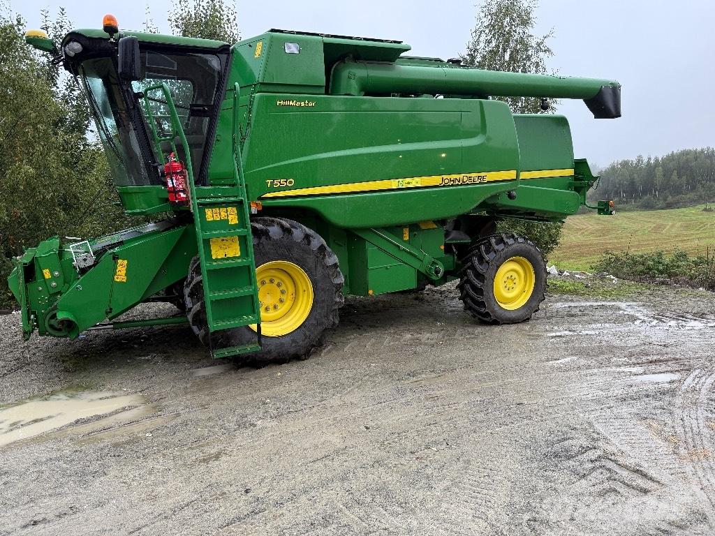 John Deere T550 Mejetærskere