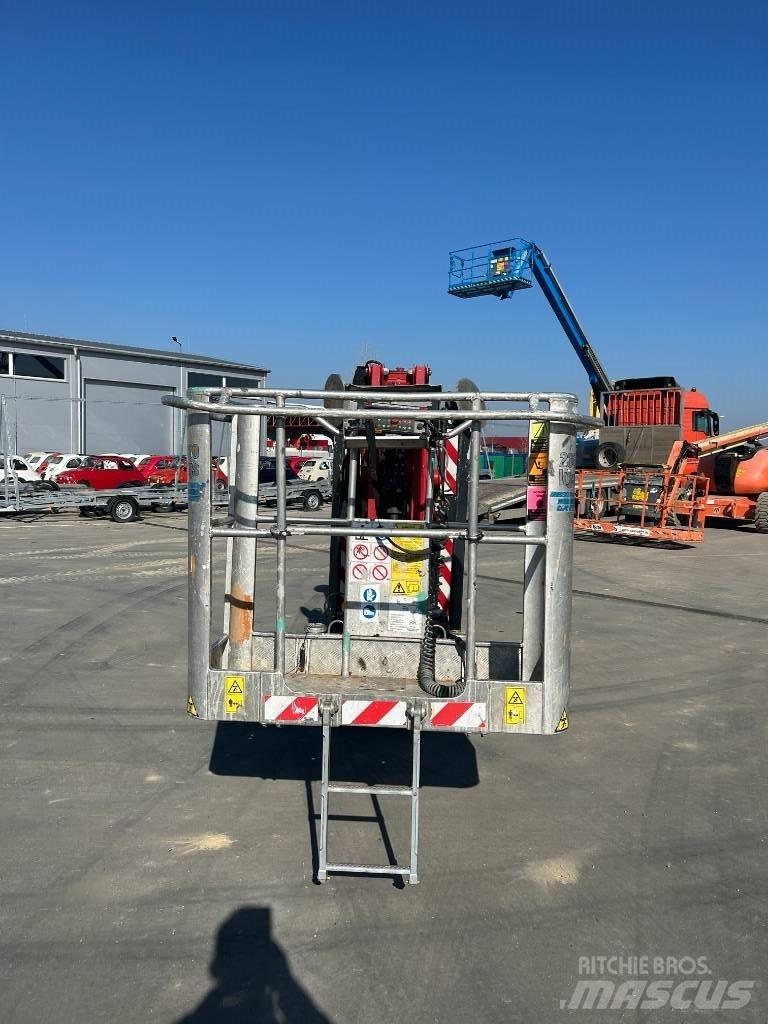 Hinowa 17.75 Bomlifte med knækarm