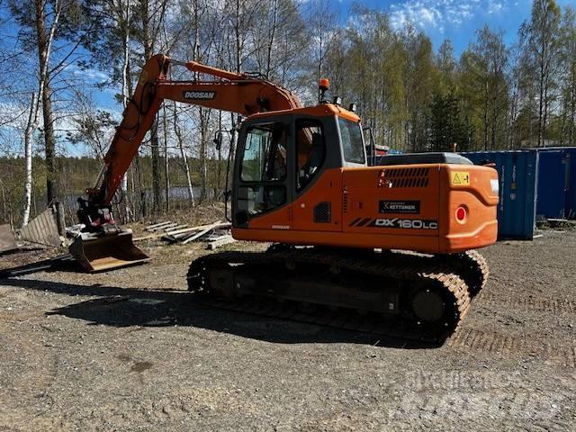Doosan DX 160 LC Gravemaskiner på larvebånd